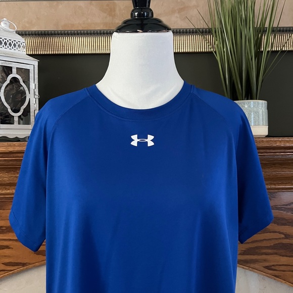 Under Armour Women's Royal Blue Loose Fit Heatgear‎ Athletic Tee Shirt Sz. L - Picture 2 of 8